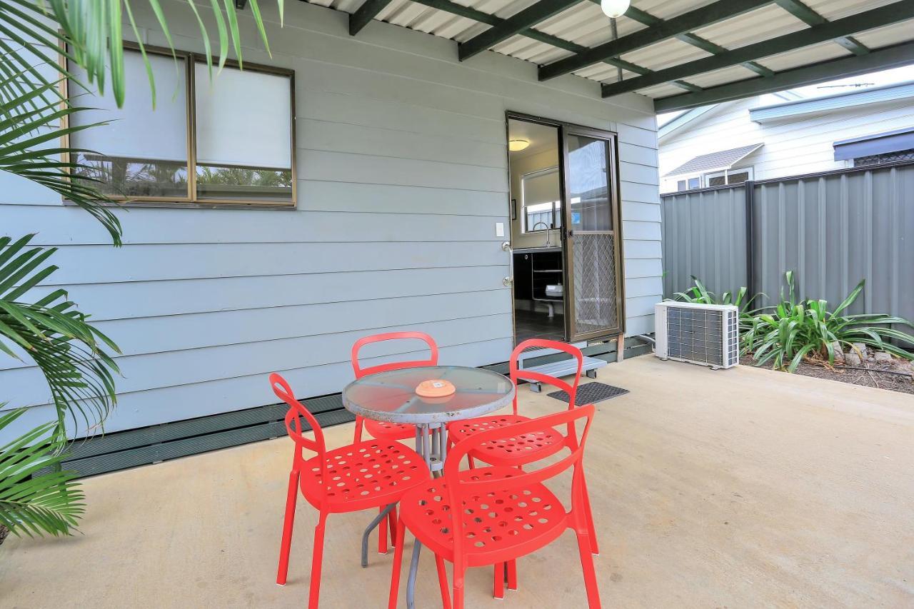 Cane Village Holiday Park Bundaberg Exterior foto