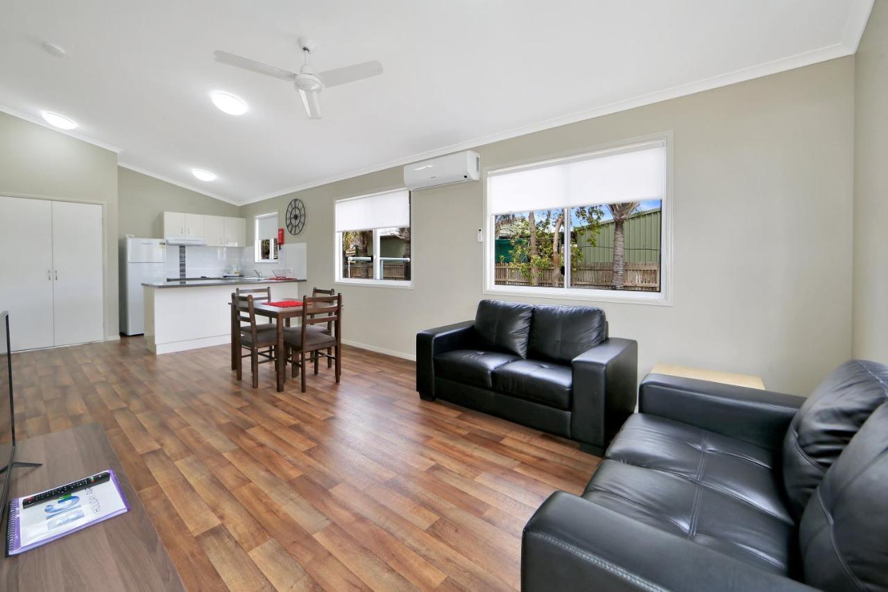 Cane Village Holiday Park Bundaberg Exterior foto