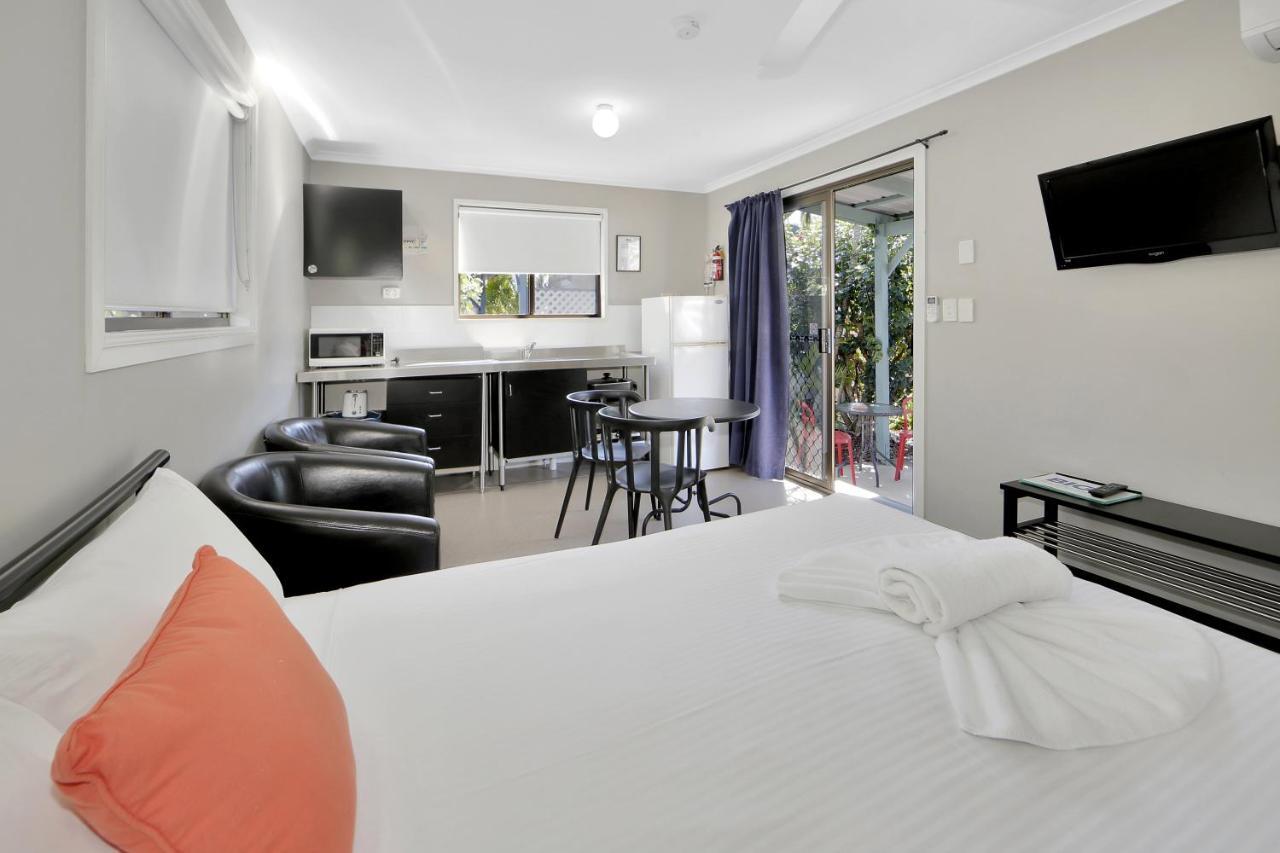 Cane Village Holiday Park Bundaberg Exterior foto