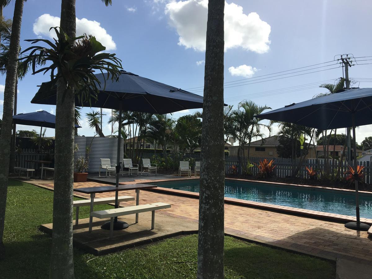 Cane Village Holiday Park Bundaberg Exterior foto
