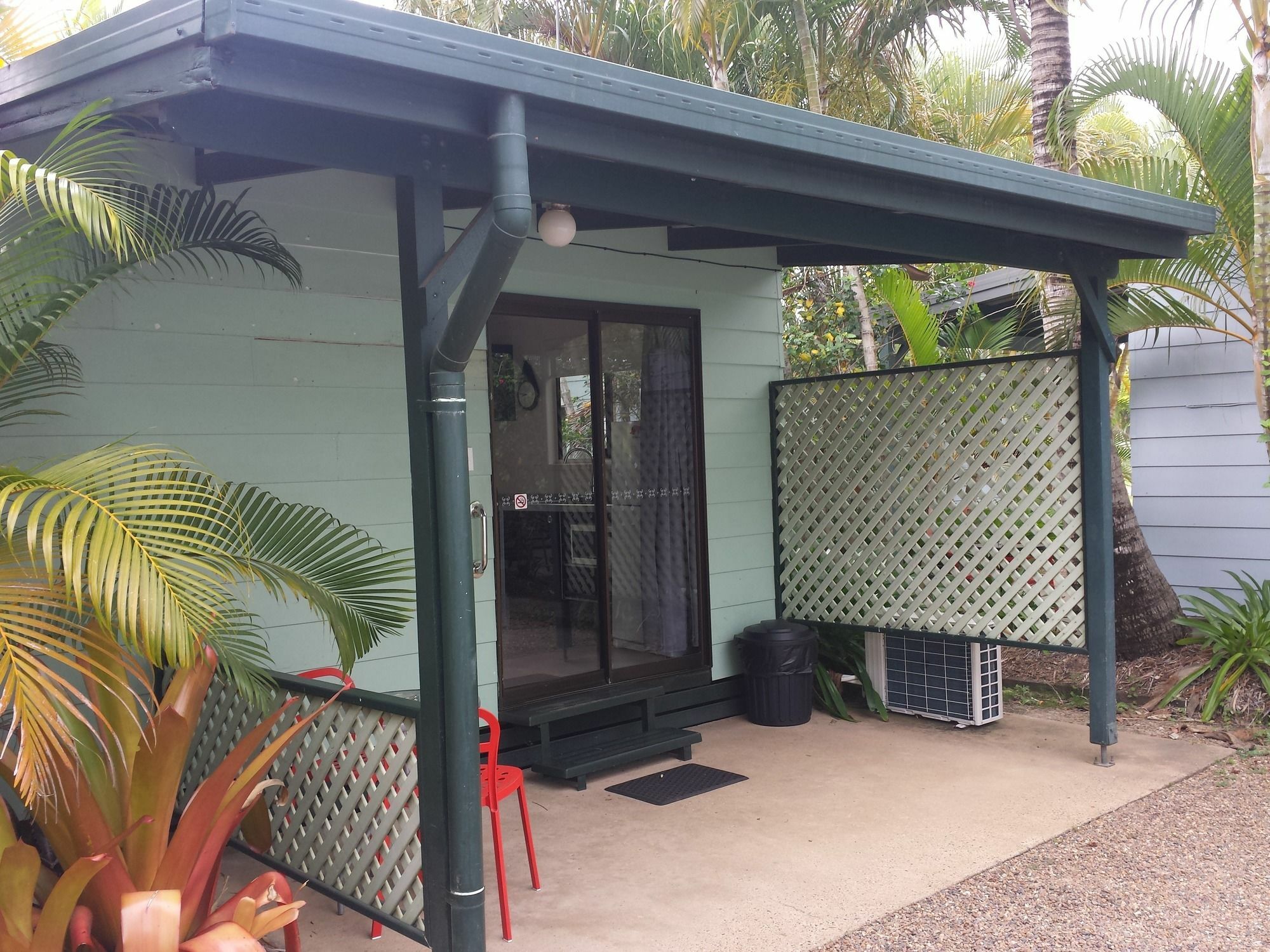 Cane Village Holiday Park Bundaberg Exterior foto