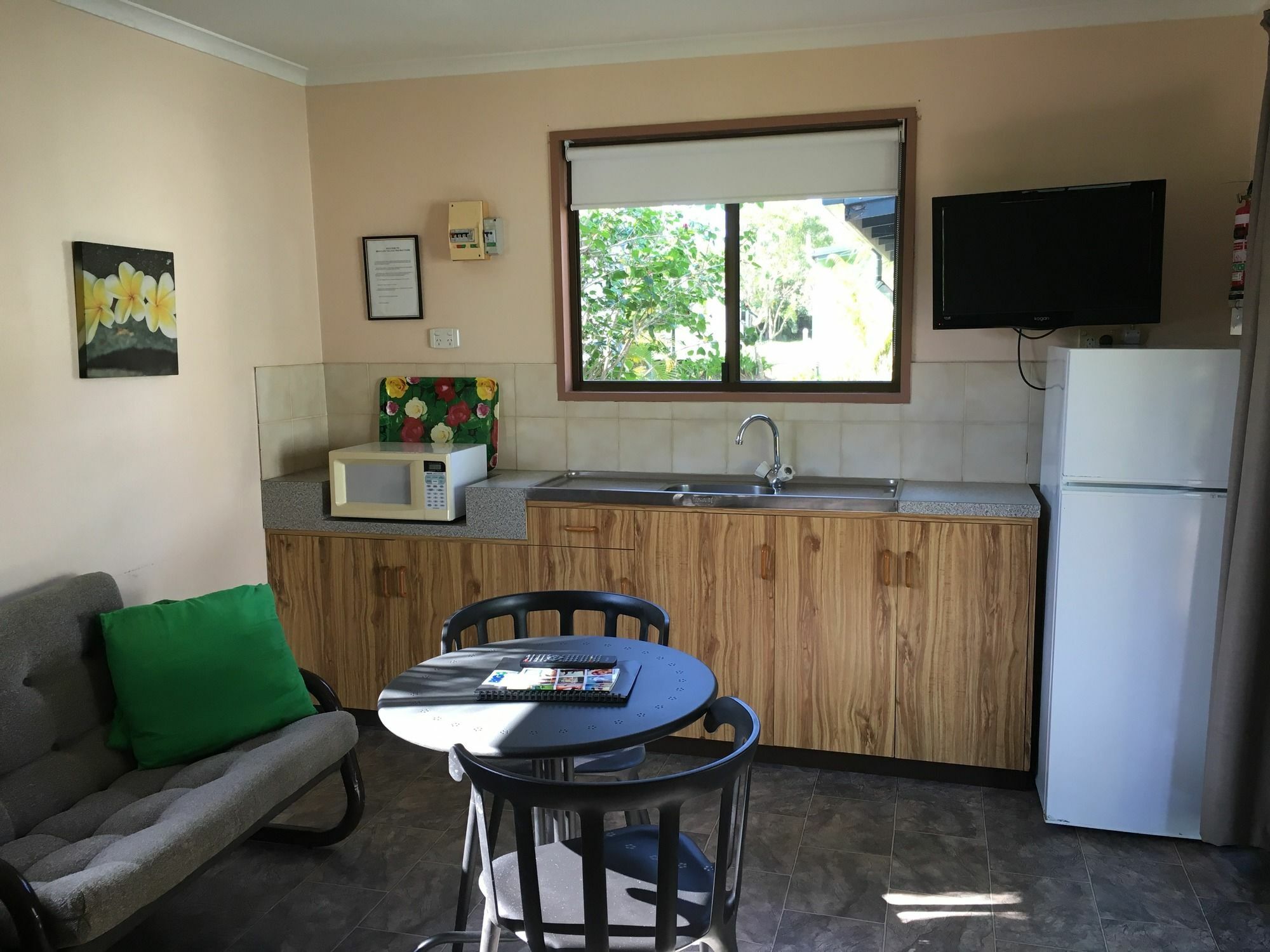 Cane Village Holiday Park Bundaberg Exterior foto